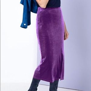 🌻Kettlewell velvet skirt  S, XL